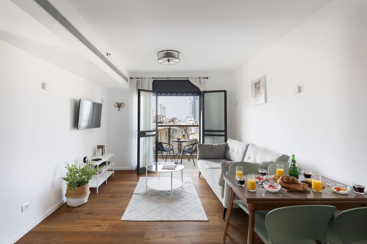 Elegant Apartment W Balcony & Mamad In Heart Of Tel Aviv By Sea N' Rent Экстерьер фото